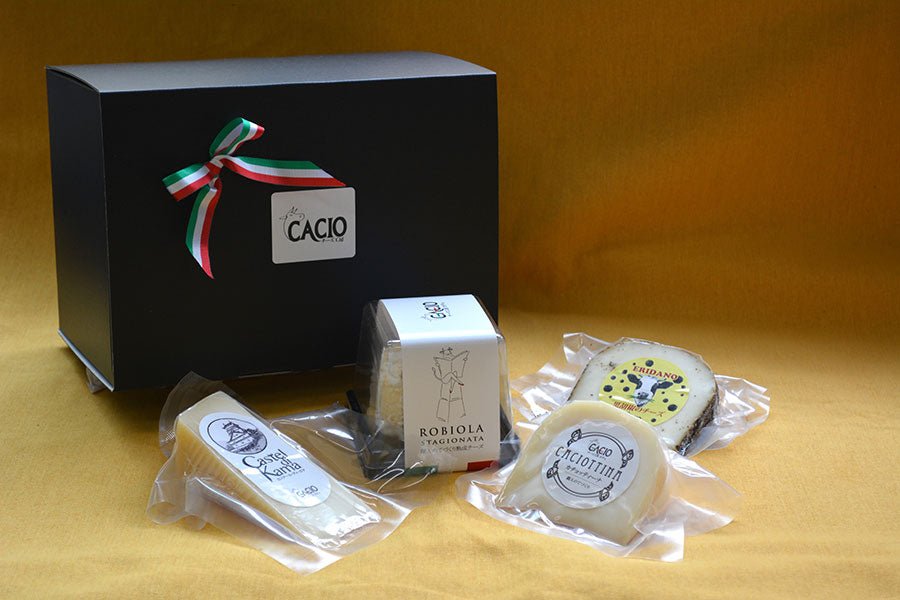 <お取寄せ>チーズ工房Cacio4種の熟成チーズギフトセットA(黒胡椒チーズ入り)〔冷蔵〕送料込み - 恵比寿ワインマート