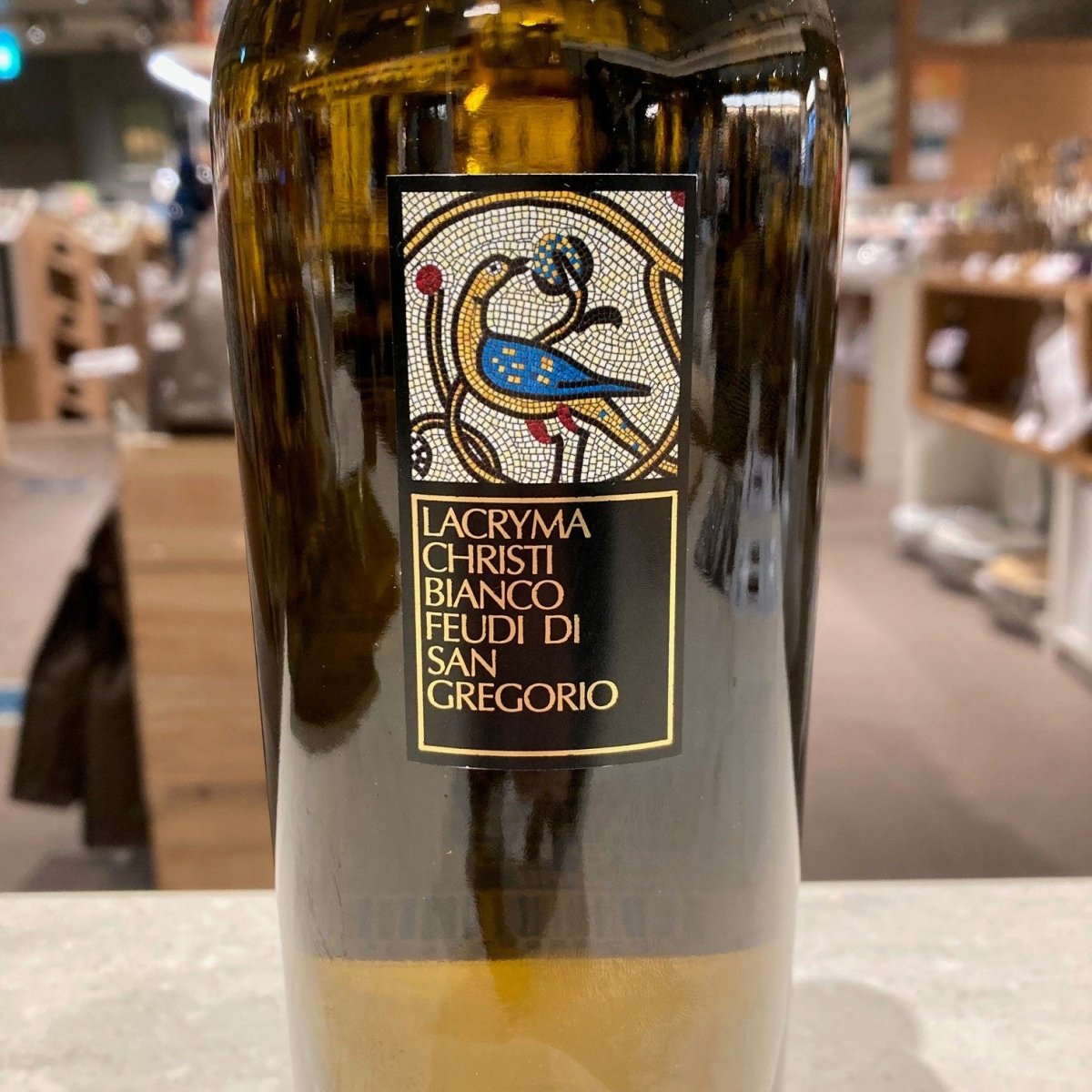 フェウディ・ディ・サン・グレゴリオ ラクリマ・クリスティ・ビアンコ 2022 - 恵比寿ワインマート