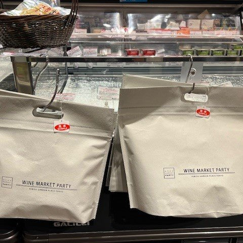 WINE MARKET PARTYオリジナル保冷バッグ 薄型大 - 恵比寿ワインマート