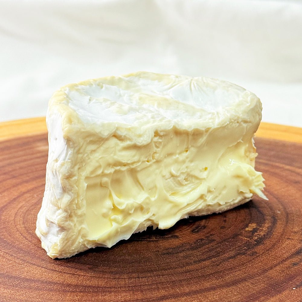 ブリアサヴァラン アフィネ 1/2カット - 恵比寿ワインマート