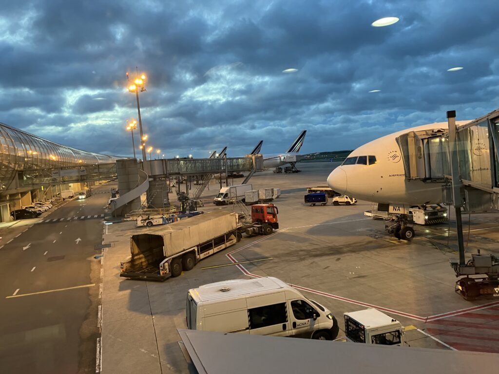 フランスワイン生産者を訪ねる旅　2024年　No.1　〜シャルル・ド・ゴールから、オルレアンーサン・プルサン〜 - 恵比寿ワインマート