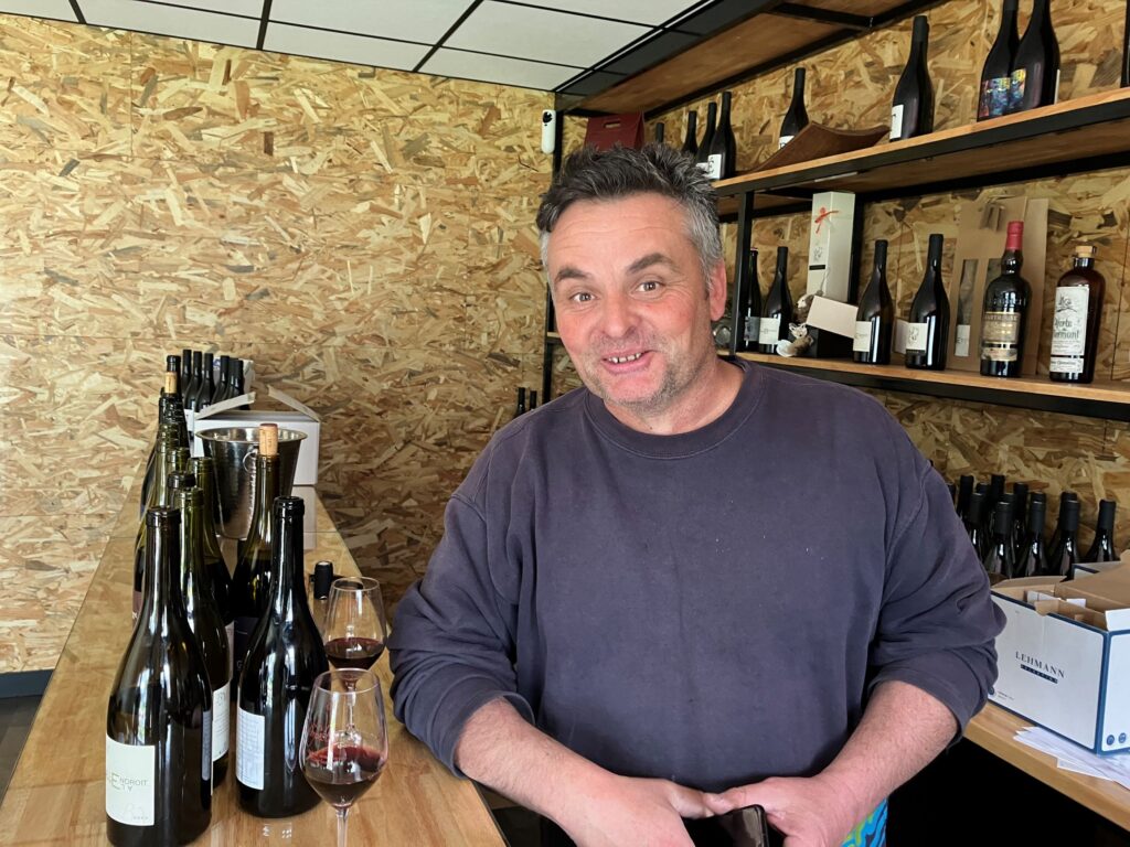 フランスワイン生産者を訪ねる旅2024年　No.2　〜オーヴェルニュ地方の中心部　コート・ドーヴェルニュ〜 - 恵比寿ワインマート