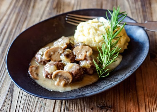 tomuraushi 北海道産鹿肉のフリカデラ - 恵比寿ワインマート